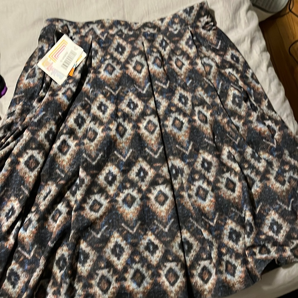 Madison skirt with pockets